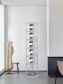 itališkas naujas svetainės grindų šviestuvas miegamasis kūrybinis industrinis stilius Bauhauzo menas Vertikali atmosfera Šviesa