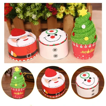 Kalėdinė rankšluosčių dovanų dėžutė Kūrybinė torto formos indų šluostė Šventiniai reikmenys Kalėdinės dekoracijos Kalėdinės mielos rankšluosčių dovanos
