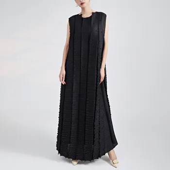 Miyake Pleated 2023Summer Beaded Dress High Fashion Plus Szie Suknelė su diržo dizainerio įkvėptomis suknelėmis Juodi estetiniai drabužiai