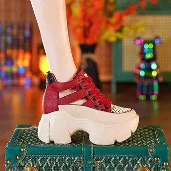 Tuščiaviduriai batai moterims Vasarinės basutės Pleištiniai sportbačiai Moterys Aukšta platforma Paplūdimys Laisvalaikio kvėpuojantis vaikščiojimas Vulkanizuoti batai